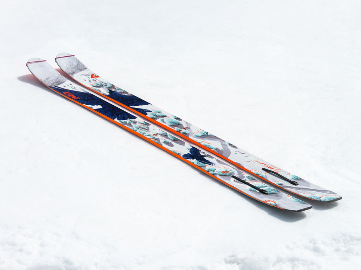 4FRNT RAVEN種類板 - スキー