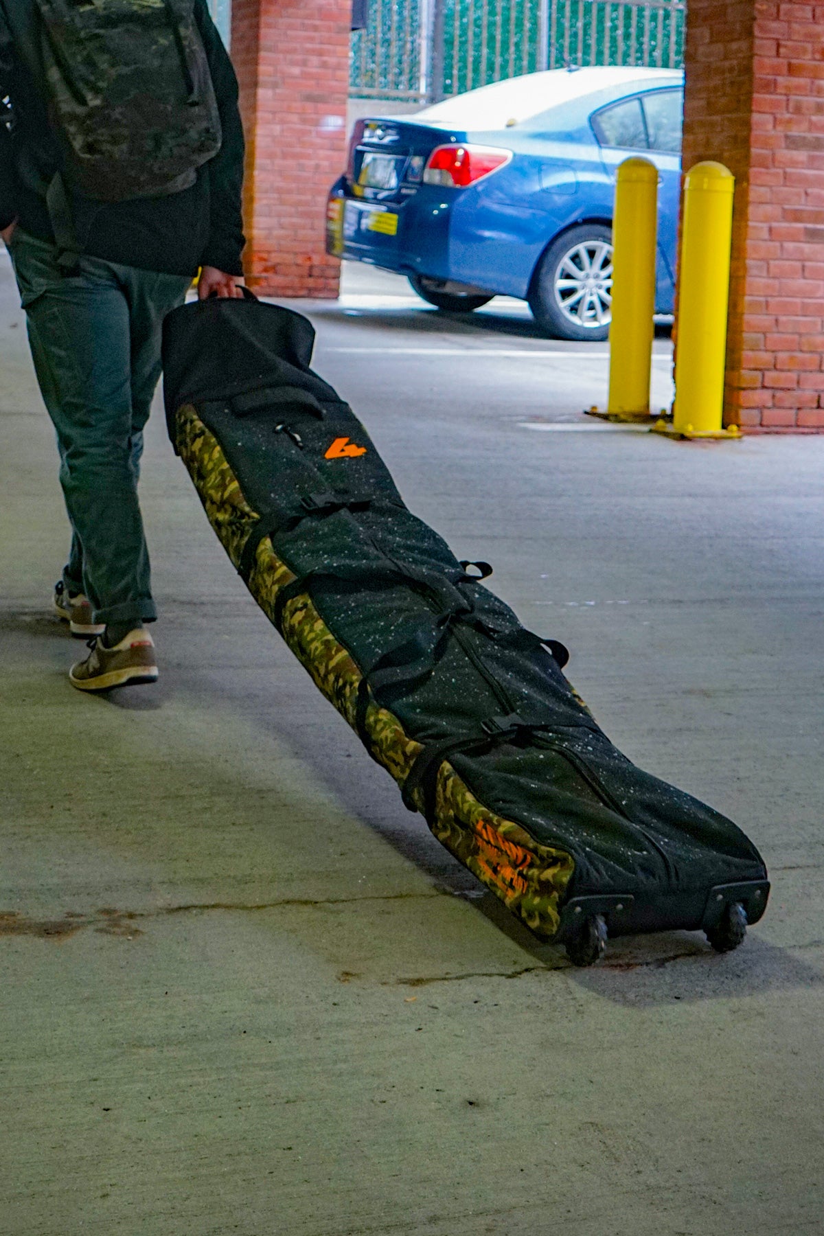 Double Ski Roller Bag - Best Ski Bags – 4FRNT Skis