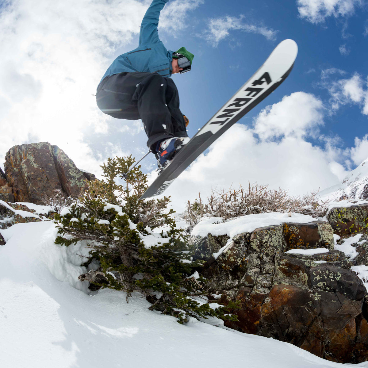 Free Ride Jpeg How to Choose Ski Bindings – 4FRNT Skis
