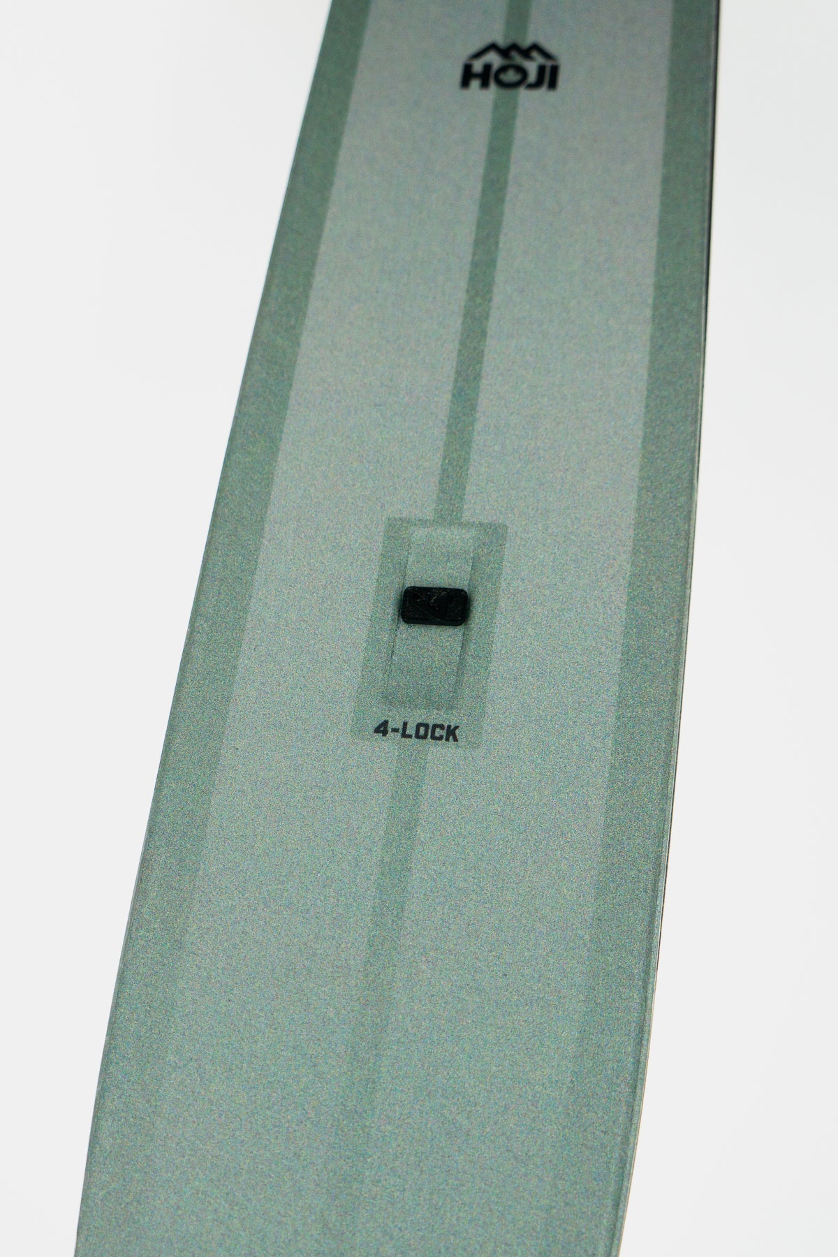 4-Lock Plug
