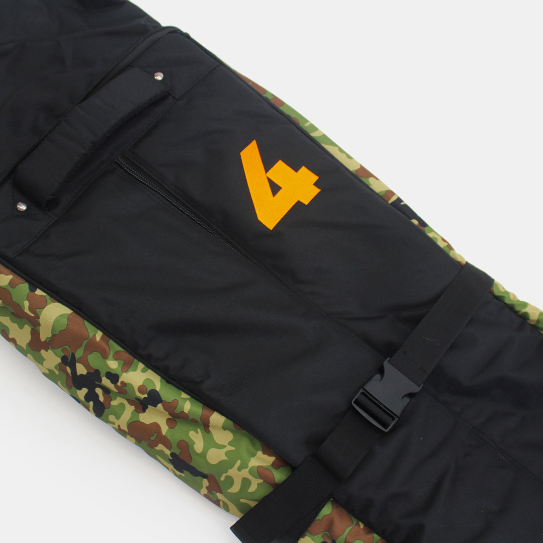 4frnt skis Double Roller ski Bag in Camo close up of logo